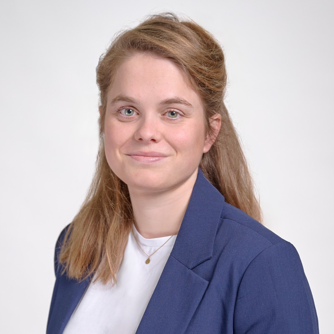 Julie Carlier